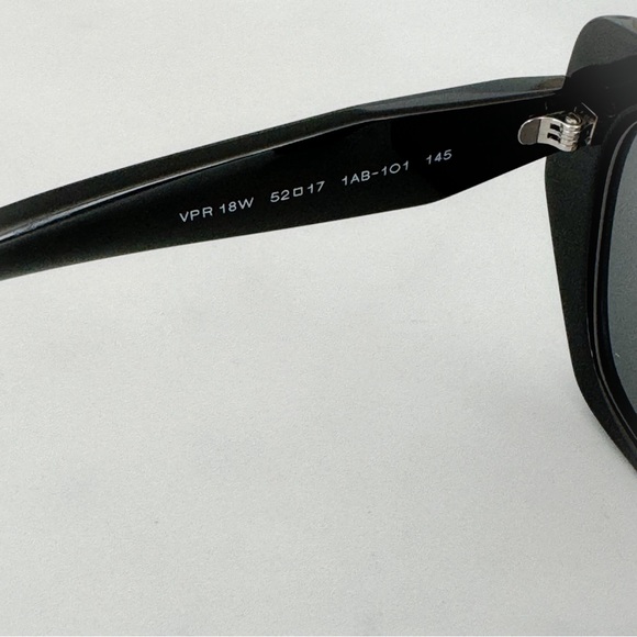 Prada glasses - Picture 3 of 5